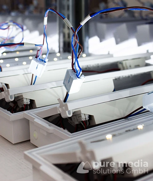 pure media solutions Visual Content: Nah-Aufnahme von Leuchten bei INLIGHT GmbH